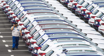 Sıfır otomobilde heyecanlandıran görüntü: Çin Başkonsolosluğu görüntüleri paylaştı