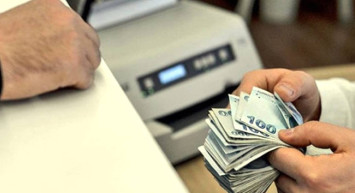 Sigortanız olması yeterli: neredeyse sıfır faizle hemen kredi veren bankalar açıklandı! Halk Bank, Vakıf Bank, Ziraat Bank’tan kaçırılmaz kredi imkanı