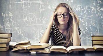 Sınav kaygısı nedir, nasıl geçer? Sınav kaygısı için aileler ne yapmalı?