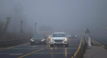 Sis iki ilde ulaşıma engel oldu: Görüş mesafesi düştü
