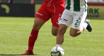 Sivasspor Giresunspor canlı şifresiz izle: Sivasspor Giresunspor maçı hangi kanalda ve ne zaman? Sivasspor Giresunspor maçı hakemi kim?