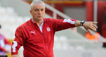 Sivasspor Teknik Direktörü Rıza Çalımbay Beşiktaşlı Oğuzhan Özyakup'un Transferi Hakkında Konuştu!