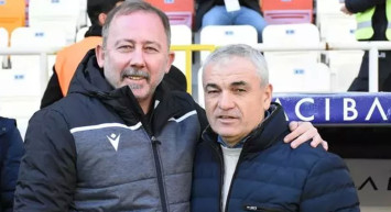 Sivasspor Teknik Direktörü Rıza Çalımbay'ın takımdaki durumu ve Beşiktaş'tan ayrılan Sergen Yalçın hakkında yaptığı açıklamalar büyük yankı uyandırdı!
