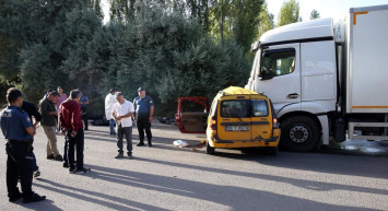 Sivas’ta katliam gibi kaza: 4 kişi öldü, 1 kişi ağır yaralandı