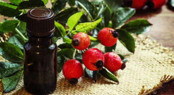 Siyah kuşburnunun faydaları nelerdir?