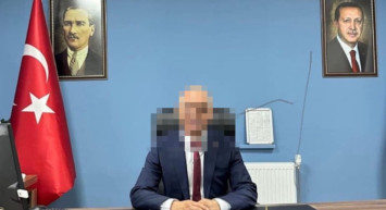 Skandal Mesajlar Ortaya Çıktı: Görevden Alındı