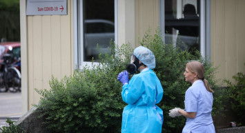 Slovenya'da tansiyon yükseliyor: Doktorlar işi bıraktı