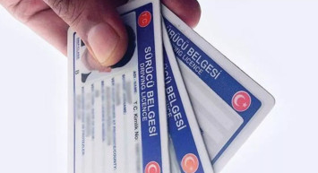 Şoför olmak isteyenlere müjde: Ehliyette yaş sınırı düşürüldü