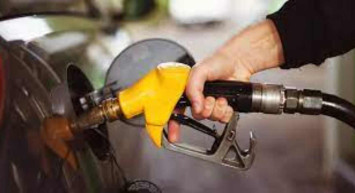 Son dakika: Akaryakıttan dev indirim geldi! Benzine 3 TL, motorine 5 TL indirim kapıda