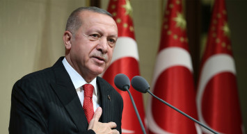 Son Dakika! Başkan Erdoğan, Malazgirt Zaferi'nin 951. yıl dönemi töreninde önemli açıklamalarda bulundu!