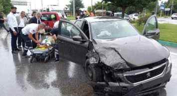 Son Dakika: Davutoğlu'nun Konvoyunda Kaza Meydana Geldi!