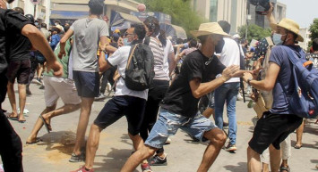 Son Dakika: Katar Dışişleri Bakanlığı, Tunus'taki Taraflara Diyalog ve İtidal Çağrısı Yaptı