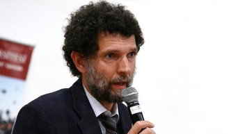 Son Dakika: Osman Kavala Hakkında Flaş Gelişme: Tutukluluk Halinin Devamına Karar Verildi!