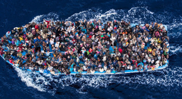 Son Dakika: Tunus Açıklarında Batan Teknede 43 Göçmen Boğularak Hayatını Kaybetti