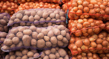 Stokçuların oyunu ifşa oldu: Patates ve soğana mecburi indirim geliyor!