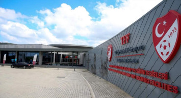 Süper Lig maçları ertelendi mi, ne zamana ertelendi? Süper Lig maçları neden ertelendi? Süper Lig ertelenen maçların tarihleri