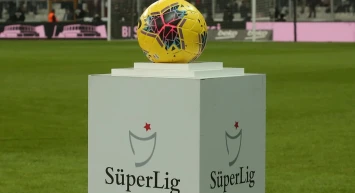 Süper Lig'de heyecan dorukta: Aynı anda oynanacak 7 maçla küme düşme savaşı kızışıyor!