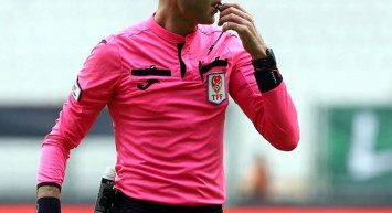 Süper Lig’in haftanın hakemleri açıklandı: Halil Umut Meler’e üzücü haber!