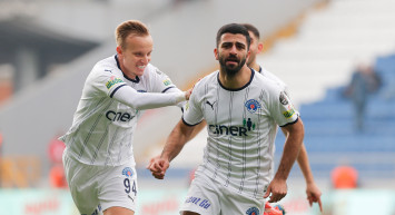 Süper Lig'in son gol kralı Umut Bozok merakla beklenen transferi hakkında konuştu! Kasımpaşa'dan ayrılarak Fransa'ya geri döndüğünü söyledi