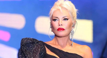 Süperstar Ajda Pekkan NFT Dünyasından Geri Kalmadı! İlk İşini Sosyal Medyadan Duyurdu