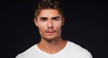 Survivor All Star 2022’in İlk Bölümünde Korku Dolu Anlar: Barış Murat Yağcı’nın Çığlıkları Dominik’i İnletti!