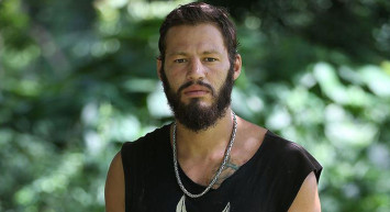 Survivor All Star'da yıldızı barışmayan Atakan ile Hikmet dokunulmazlık oyunu sırasında birbirine girdi