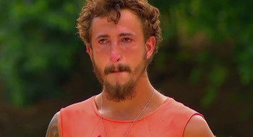 Survivor All Star’ın iddialı yarışmacısı Berkan Karabulut’un acı günü: Ailesinden gelen haberle yıkıldı