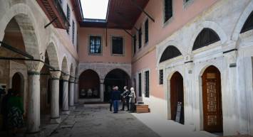Tarihin kapıları aralandı: Topkapı Hareminde özel alan ziyarete açıldı