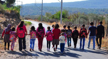 Taşımalı eğitim nedir, ne zaman başladı? Taşımalı eğitim şartları neler? Taşımalı eğitim olumlu ve olumsuz yönleri