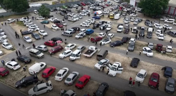 Tatil Öncesi İkinci El Araç Pazarında Yoğun İlgi