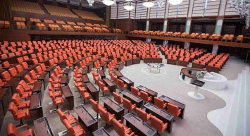 TBMM'de onaya sunuldu! Sosyal medya yasa teklifi hazır! O suçlar sosyal medyada da suç olarak kabul edilecek