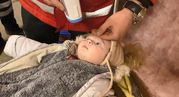 T.C Sağlık Bakanlığı Ulusal Medikal Kurtarma ekipleri Kiev’den gelen 7 aylık Asia bebeği tedavi etti