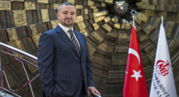 TCMB Başkanı Fatih Karahan duyurdu: 500 ve 1000 TL banknot tedavüle girecek mi?