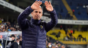 Teknik Direktör İsmail Kartal, Fenerbahçe Olağan Mali Genel Kurulu'nda takıma veda konuşması yaptı!