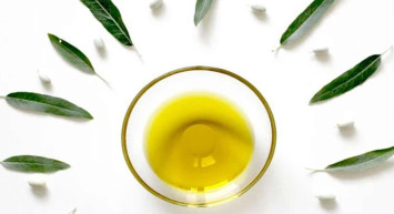 Tesbih ağacı yağı nedir? Tespih ağacı yağı kullanımı nasıldır, faydaları neler? Bitleri yok edip, egzamayı bitiren bitkisel çözüm