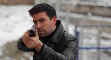 Teşkilat Serdar öldü mü? Teşkilat dizisinden ayrılan o isim herkesi üzdü! Çağlar Ertuğrul diziye veda etti!