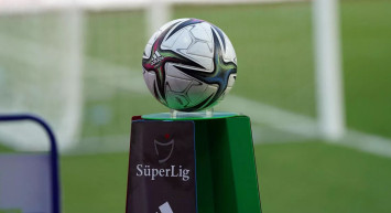 TFF’den VAR sisteminde büyük değişim! VAR sistemi kalkacak mı? TFF VAR sistemi hakemlerini değiştirecek mi? TFF Başkanı Mehmet Büyükekşi VAR sisteminde yapacakları değişimi açıkladı