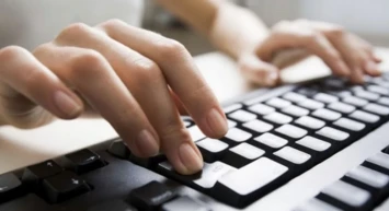 Ticaret Bakanlığı'ndan E-Ticaret İçin Yeni Düzenleme: Resmi Gazete'de Yayımlanarak Yürürlüğe Girdi