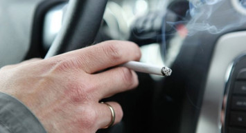 Almanya'da araçta sigara içme yasağı yolda: 3 bin euro para cezası!