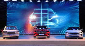 Togg Gemlik Kampüsü’nün açılışına saatler kaldı: İlk yerli otomobil Devrim görücüye çıktı