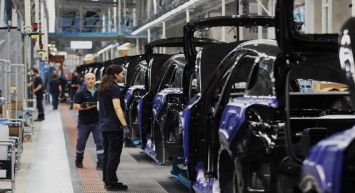 Togg otomobiller yolları fethediyor: Sayı 2 bini aştı