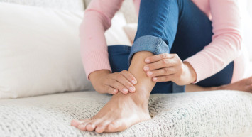 Topuklu Ayakkabılar Parmakları Deforme Ediyor!