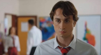 Tozluyaka dizisinin Berk'i Ulvi Kahyaoğlu kimdir? Ulvi Kahyaoğlu kaç yaşında ve nereli? Ulvi Kahyaoğlu hayatı