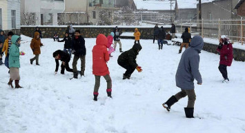 Trabzon'da okullar tatil mi? 28 Mart 2022 yarın Trabzon'da okullar tatil mi? Trabzon Valiliği son dakika açıklamaları