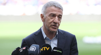 Trabzonspor Başkanı Ahmet Ağaoğlu, Abdülkadir Ömür transferinde reddettiği teklifin hayatının en büyük pişmanlığı olduğunu söyledi