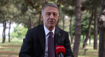Trabzonspor Başkanı Ahmet Ağaoğlu önümüzdeki sezon ekonomik olarak yıldız transferi yapmayı düşünmediklerini söyledi