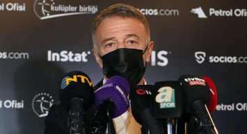 Trabzonspor Başkanı Ahmet Ağaoğlu, Süper Lig'in tescili konusunda çıkan haberlerin suni gündem oluşturmak için ortaya atıldığını söyledi