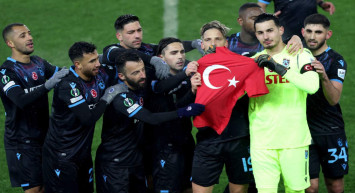 Trabzonspor duygusal maçta avantajı aldı: Fırtına, Akyazı’da Basel’i mağlup etti
