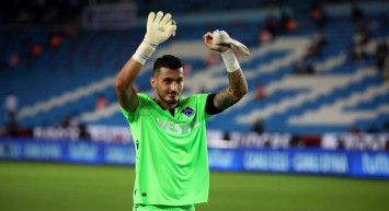Trabzonspor kaptanı Uğurcan Çakır mantıklı bir teklif gelirse Avrupa'da oynamak istediğini açıkladı