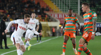 Trabzonspor puanları Alanya'da bıraktı: Deplasmanda mağlup oldu